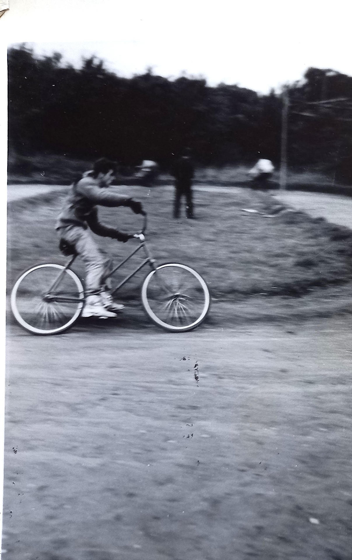 Cycle track, Mulbarton Common. Photo dated 1956 (by Brian Tungate)